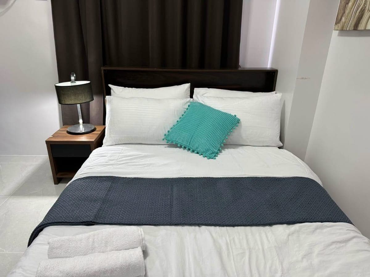 AVAILABLE FOR RENT - photo 4