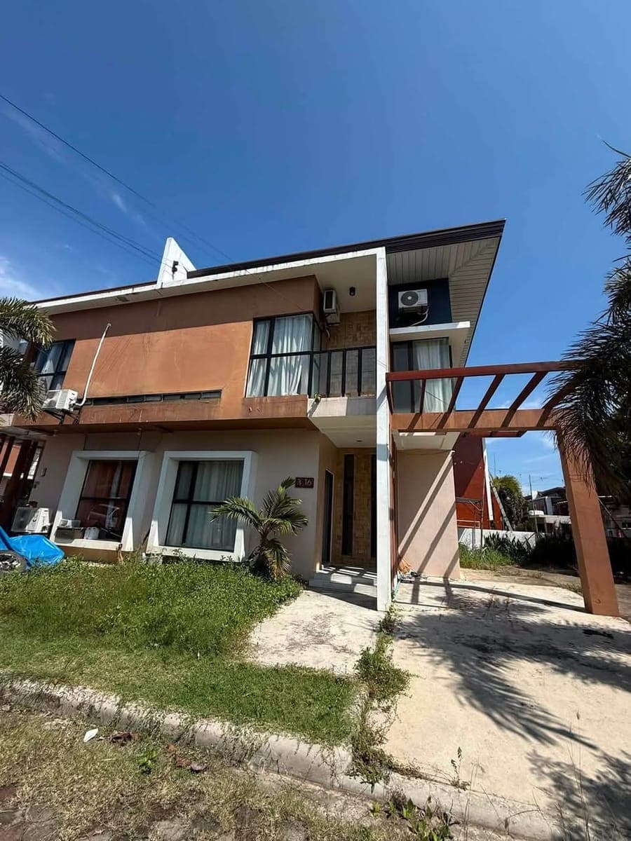 🏡 FOR RENT | VILLA TERESA - photo 1