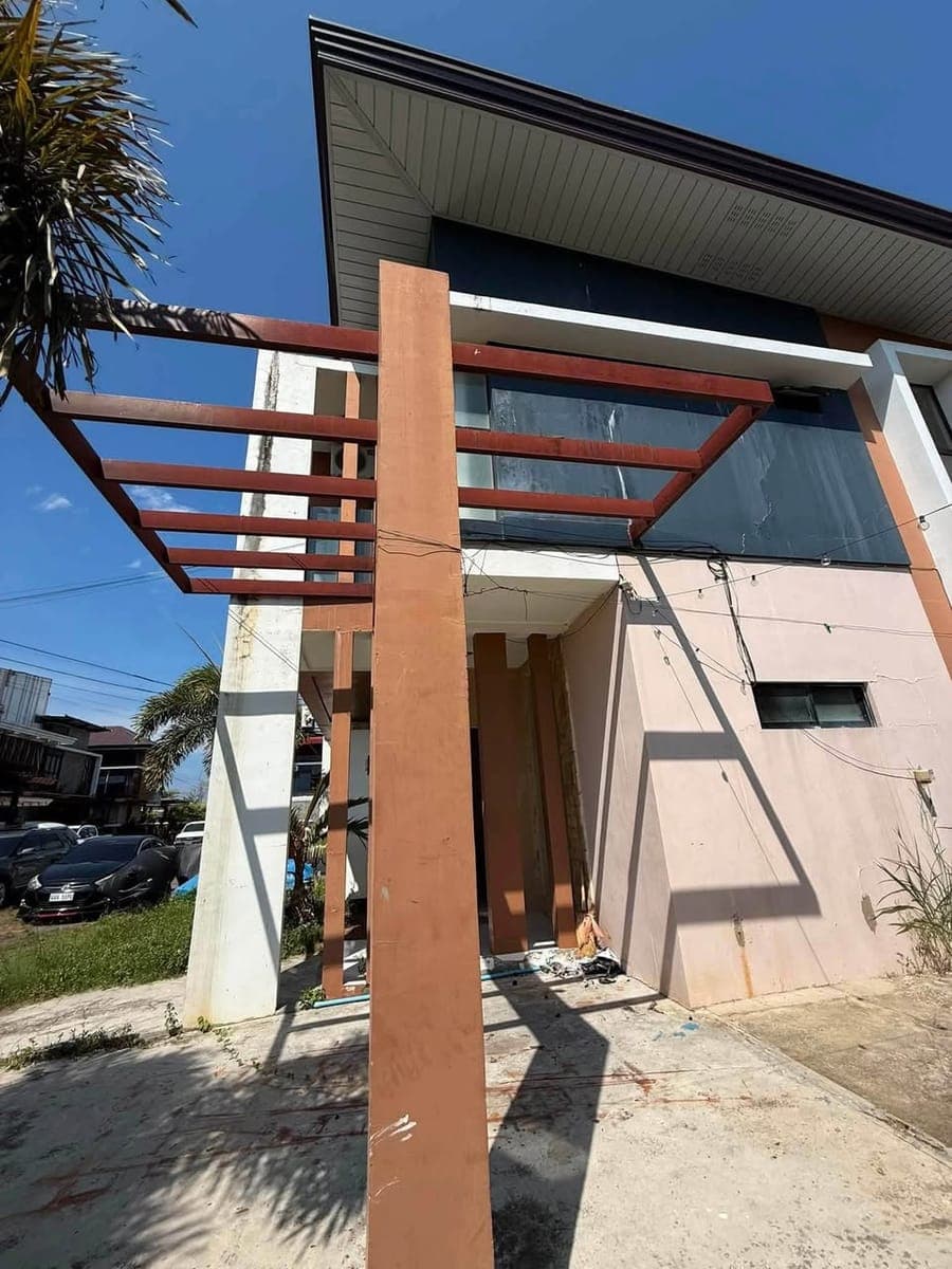 🏡 FOR RENT | VILLA TERESA - photo 3
