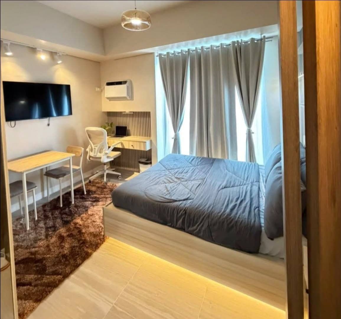 For Rent – One Astra Place - photo 1