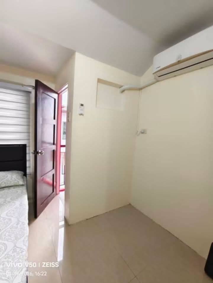 Condo for rent in deca hernan cortes - photo 2