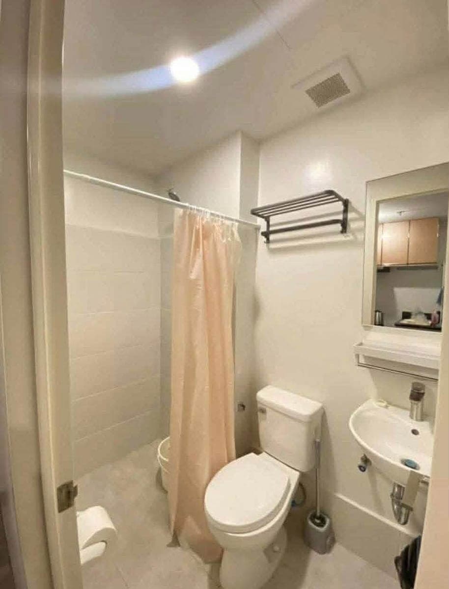 🏠 FOR RENT: SYMPHONI NICHOLS CONDOMINIUM - photo 2