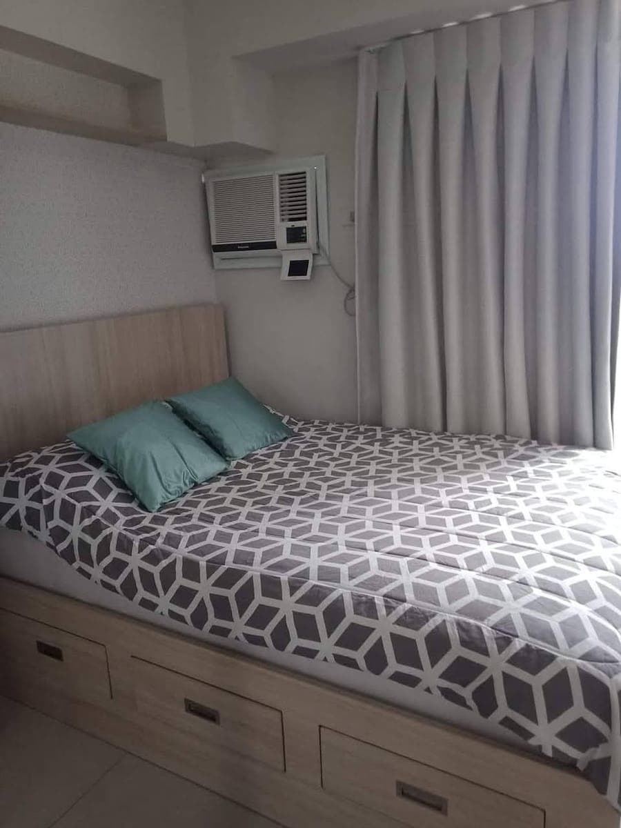 1BR with Balcony FOR RENT‼️ 🏡✨ - photo 3