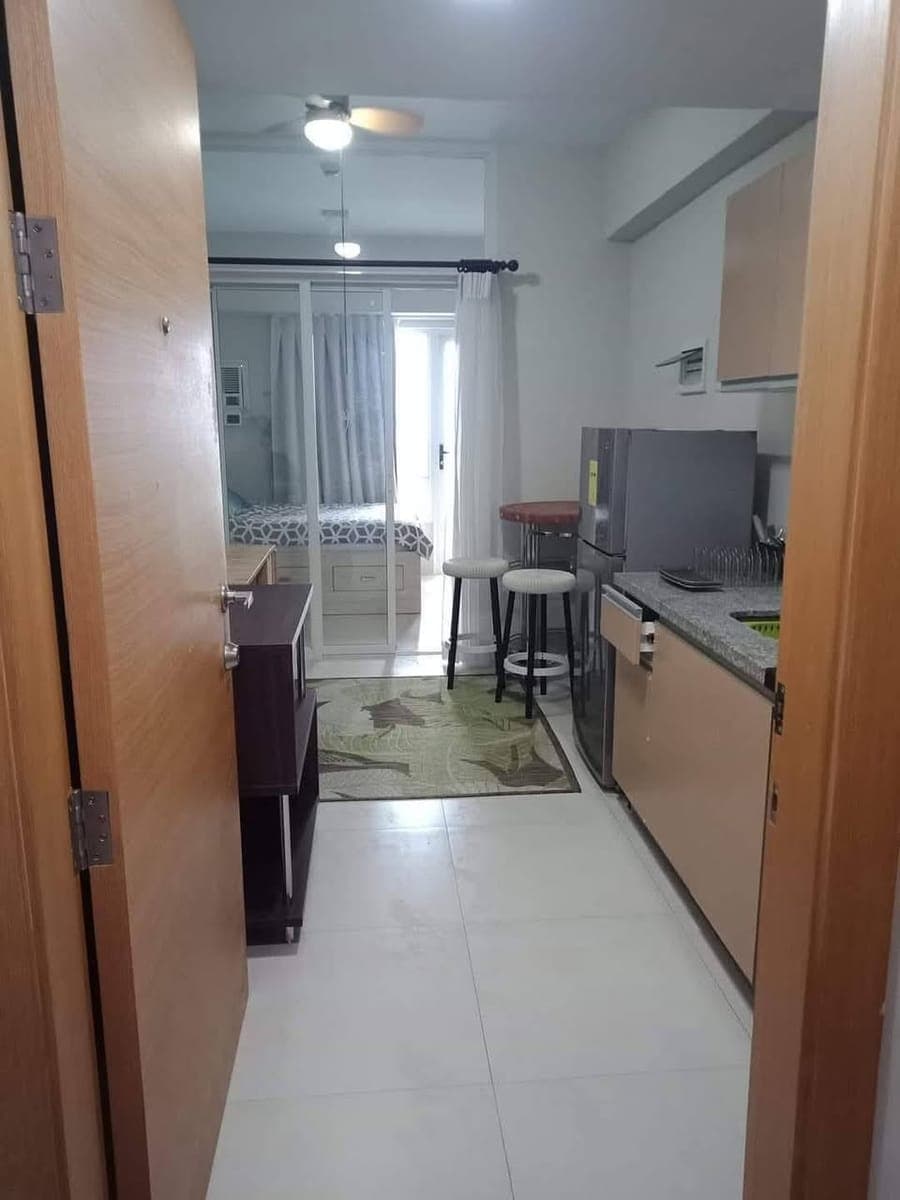 1BR with Balcony FOR RENT‼️ 🏡✨ - photo 5