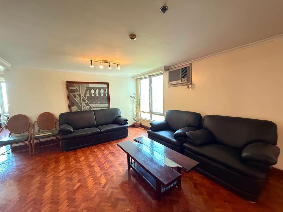 FOR RENT | PARK TOWER - photo 1