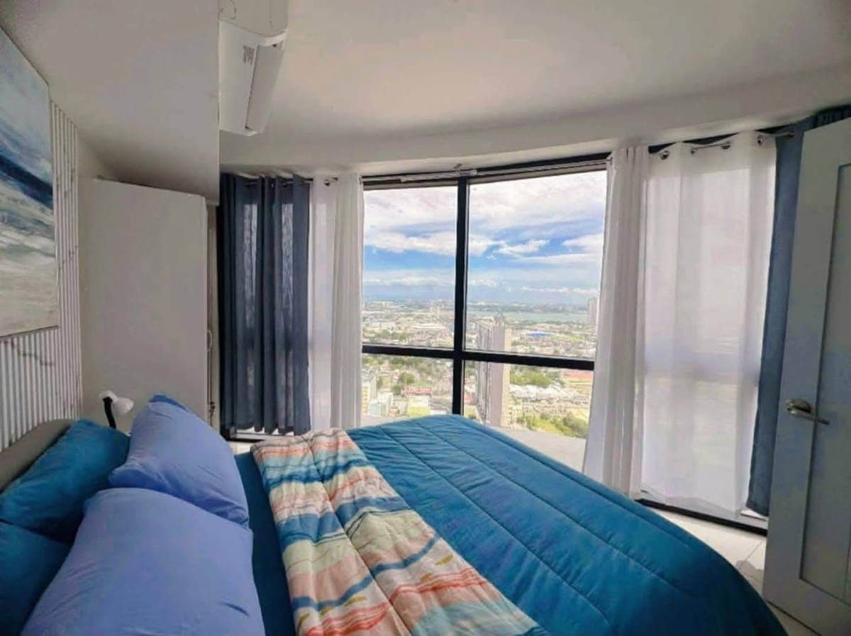 ‼️For Rent❗ 1BR Fully furnished condo in JTower Residences. - photo 1