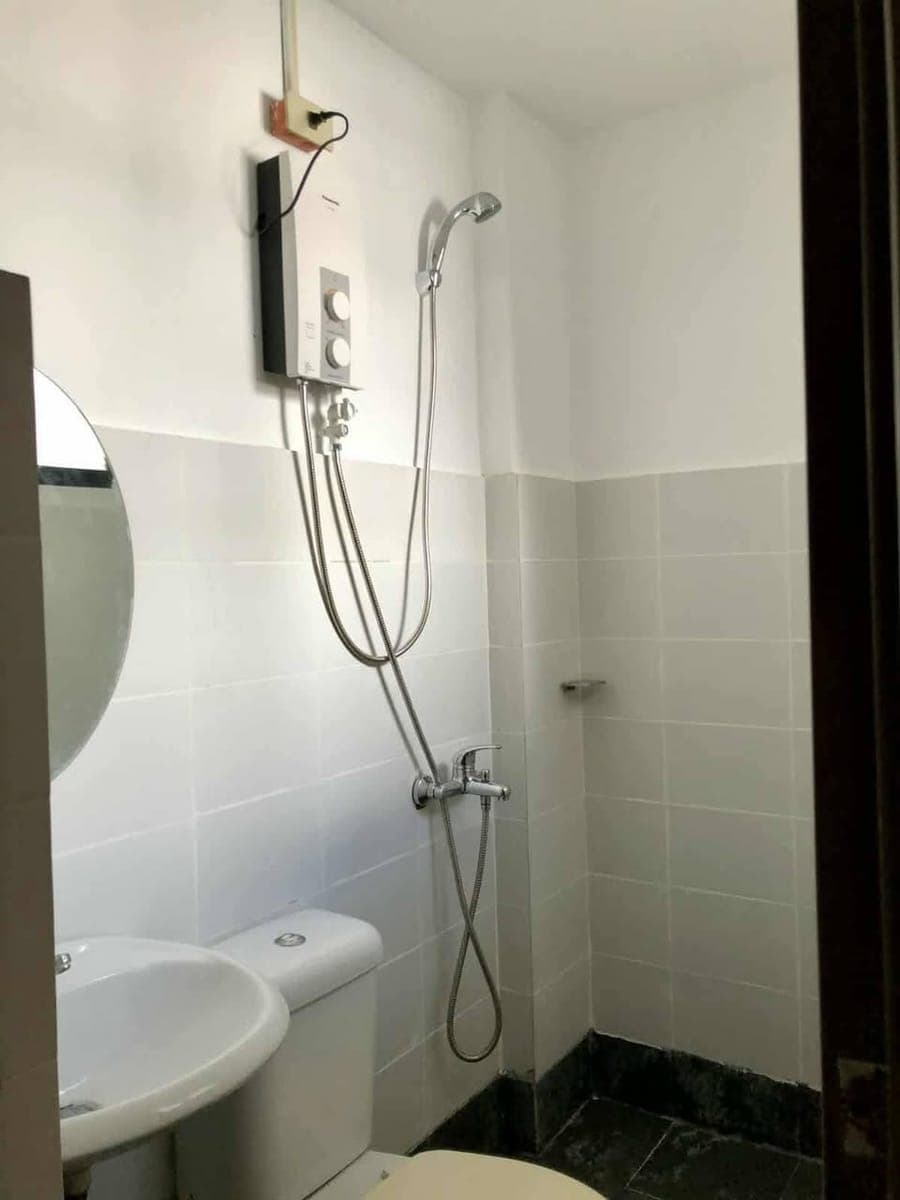 For RENT! 2BR Townhouse - photo 4