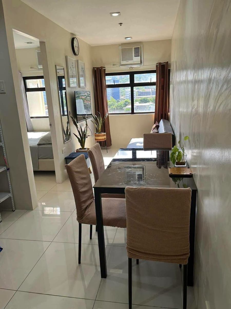 Midpoint Residences for Rent - photo 4