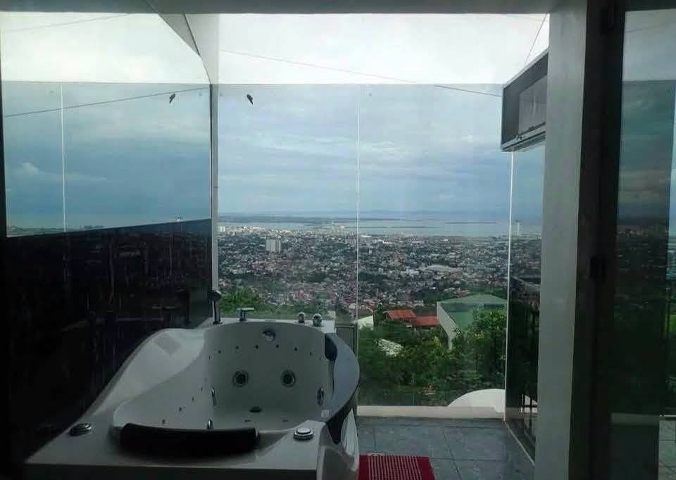FOR RENT| PET FRIENDLY - photo 2