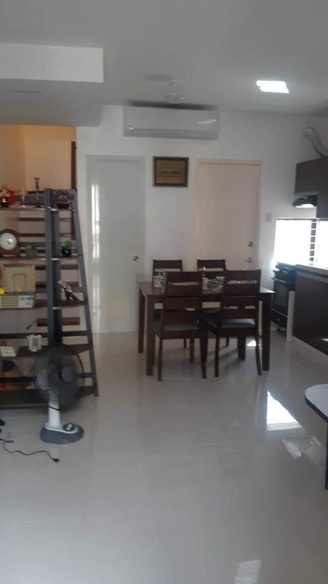👉Furnished 2 Storey Townhouse For Rent in Capitol Site Lahug Cebu City - photo 1