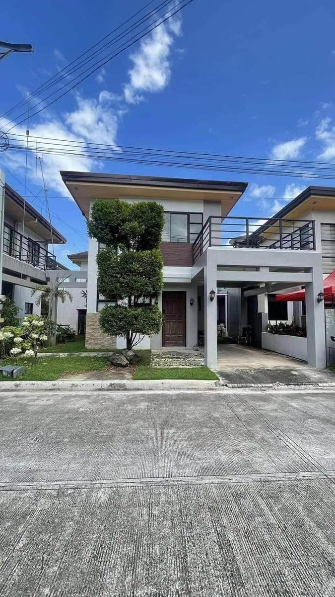 **🏡 A HOME WITH MORE PRIVACY, SPACE & PEACE OF MIND** - photo 1