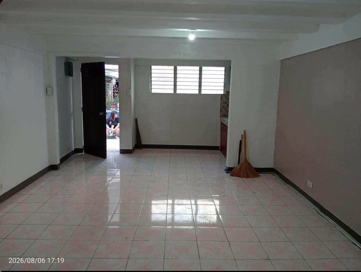 2 StoreyTown House for Rent in Deca Homes Sabang‼️ - photo 2