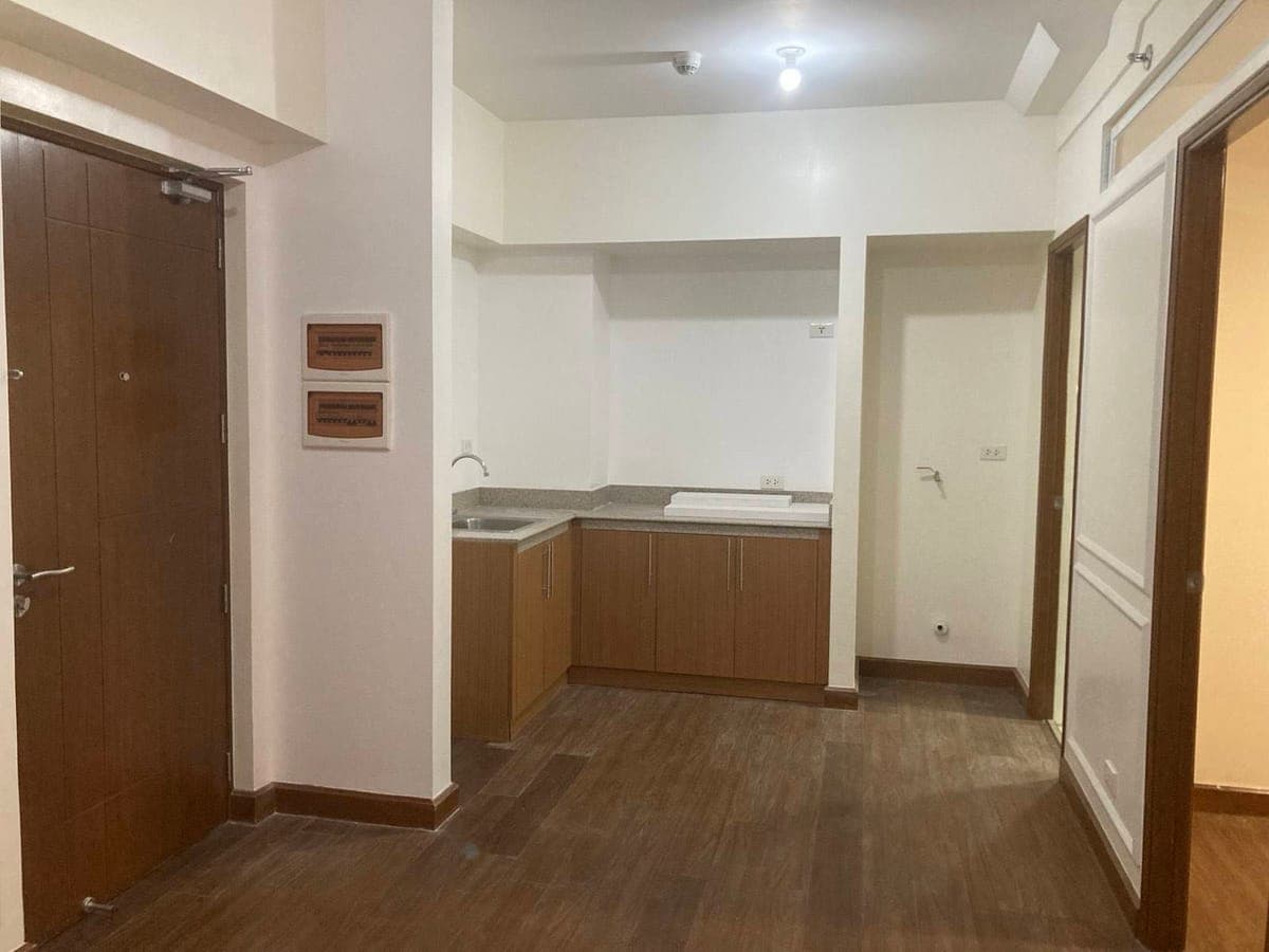 FOR RENT – 2BR with Balcony | Palm Beach West, Pasay - photo 8