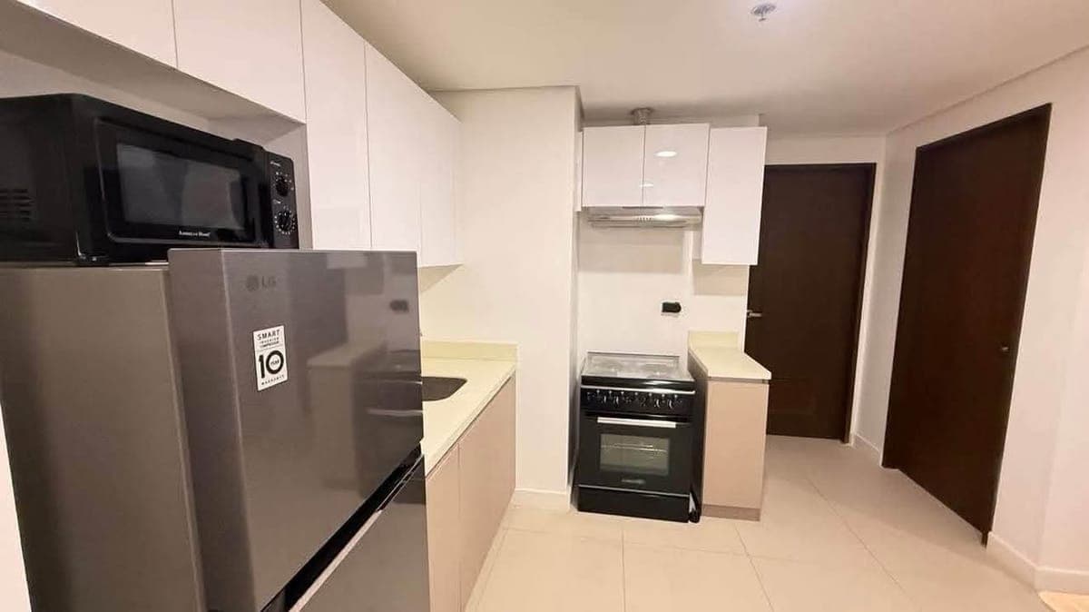 FOR RENT – 1BR Fully Furnished Unit at 38 Park Avenue, Cebu IT Park - photo 5