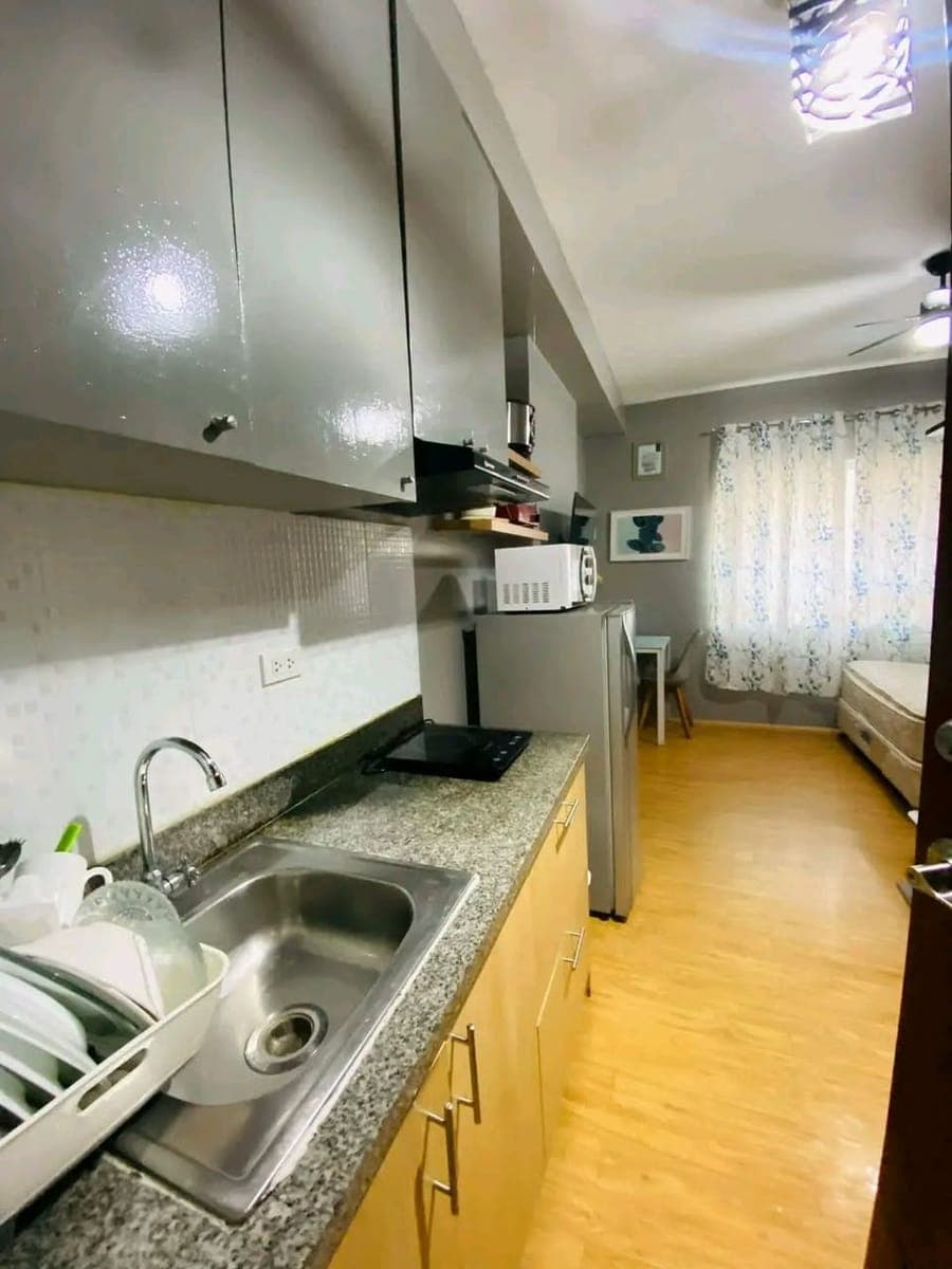 studio for rent - photo 1