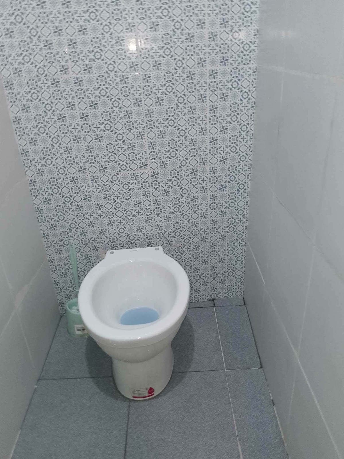 ROOM FOR RENT PROJECT 2 (near LRT Anonas) - photo 2