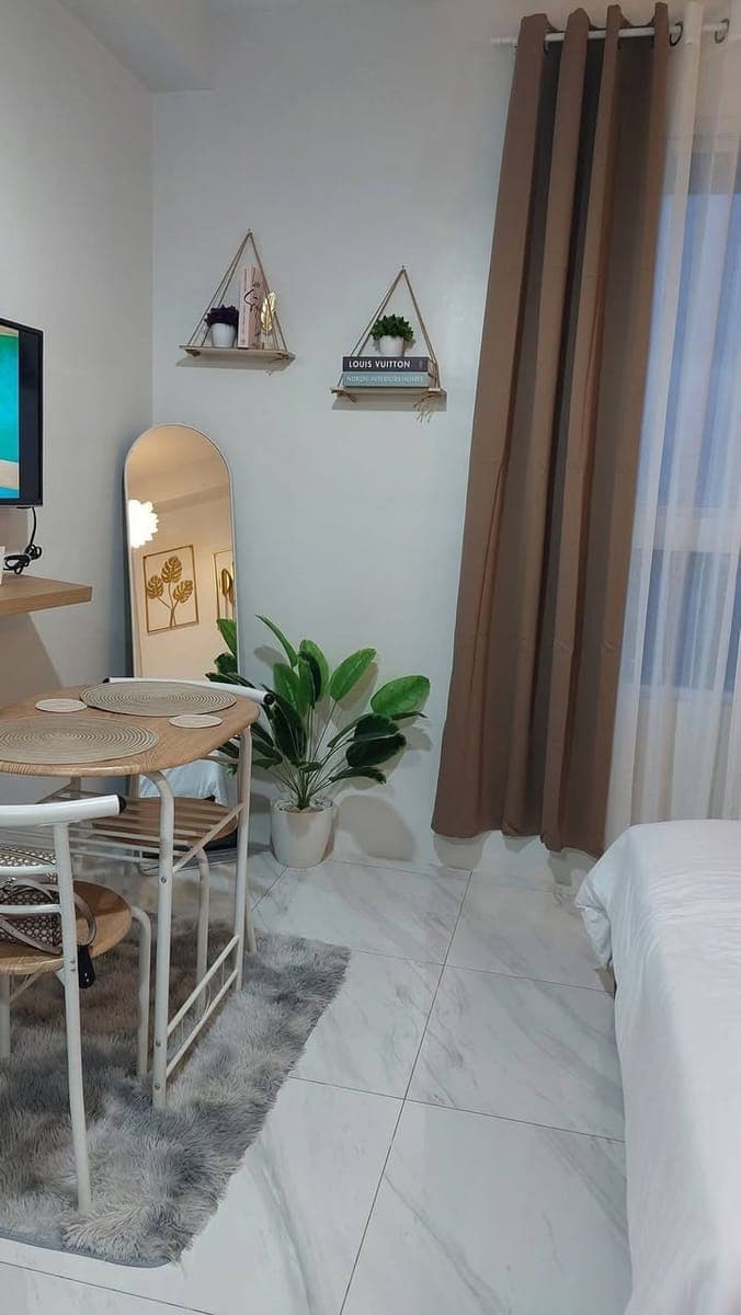 For Rent Fully furnished Studio unit in Casamira Guadalupe. - photo 3