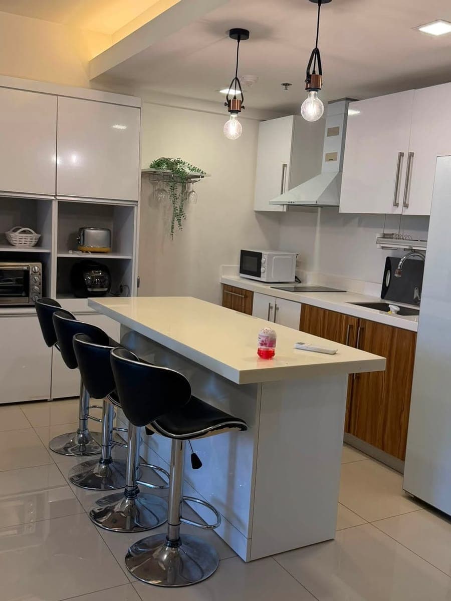 1 Bedroom Unit For Rent - photo 3