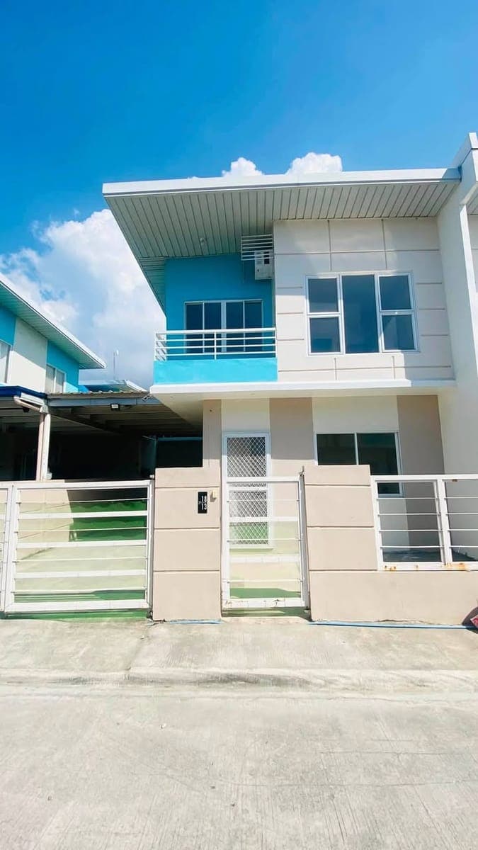 🏡 HOUSE FOR RENT – MALIBU RESIDENCES, TALISAY CEBU - photo 1