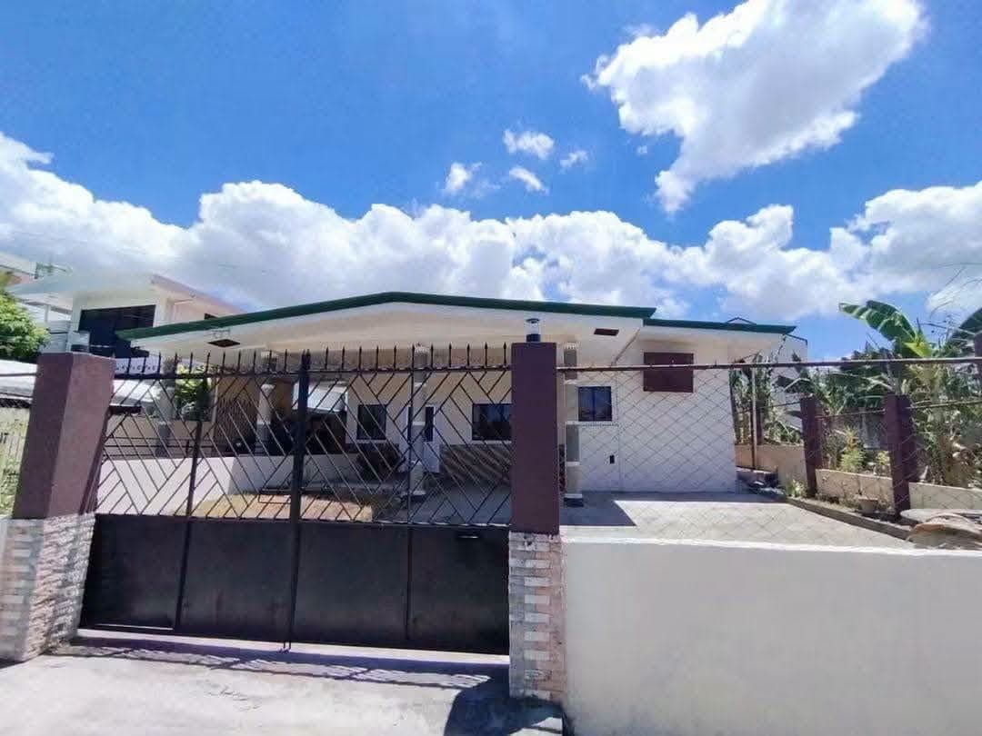 🏡 BUNGALOW HOUSE FOR RENT in LAWAAN TALISAY - photo 1