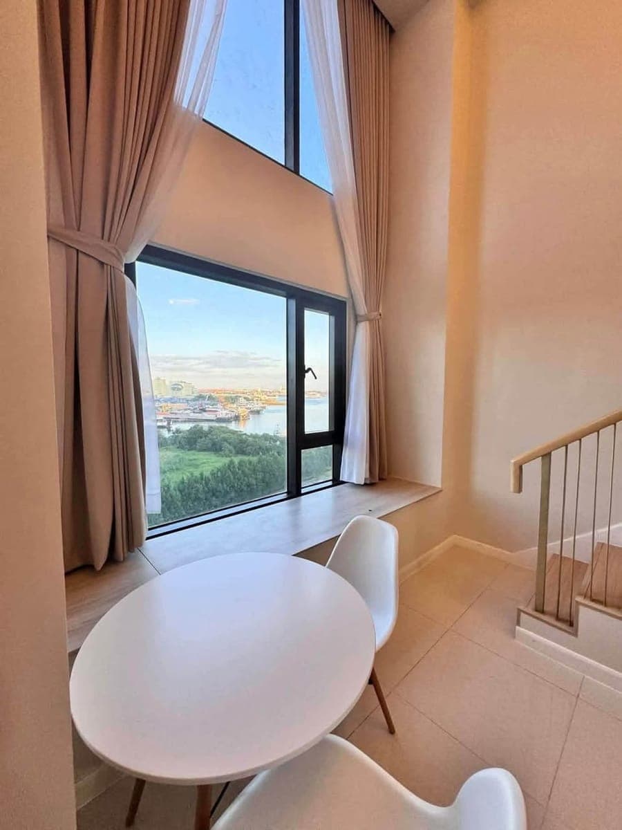 For Rent 1 Bedroom Loft Type Unit in Mandani Bay Suites Tower 2 - photo 5