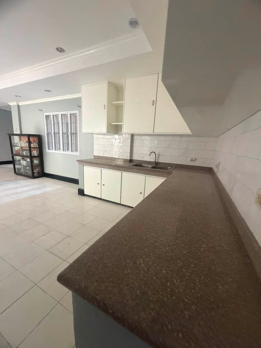 🏡 HOUSE FOR RENT – CAMPUTHAW, CEBU CITY 🏡 - photo 3