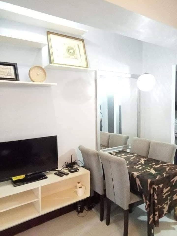 Manhattan park view 2 , mid level. 1 bedroom. 36.5 sq mtr. fully furnished with aircon in living and... - photo 2