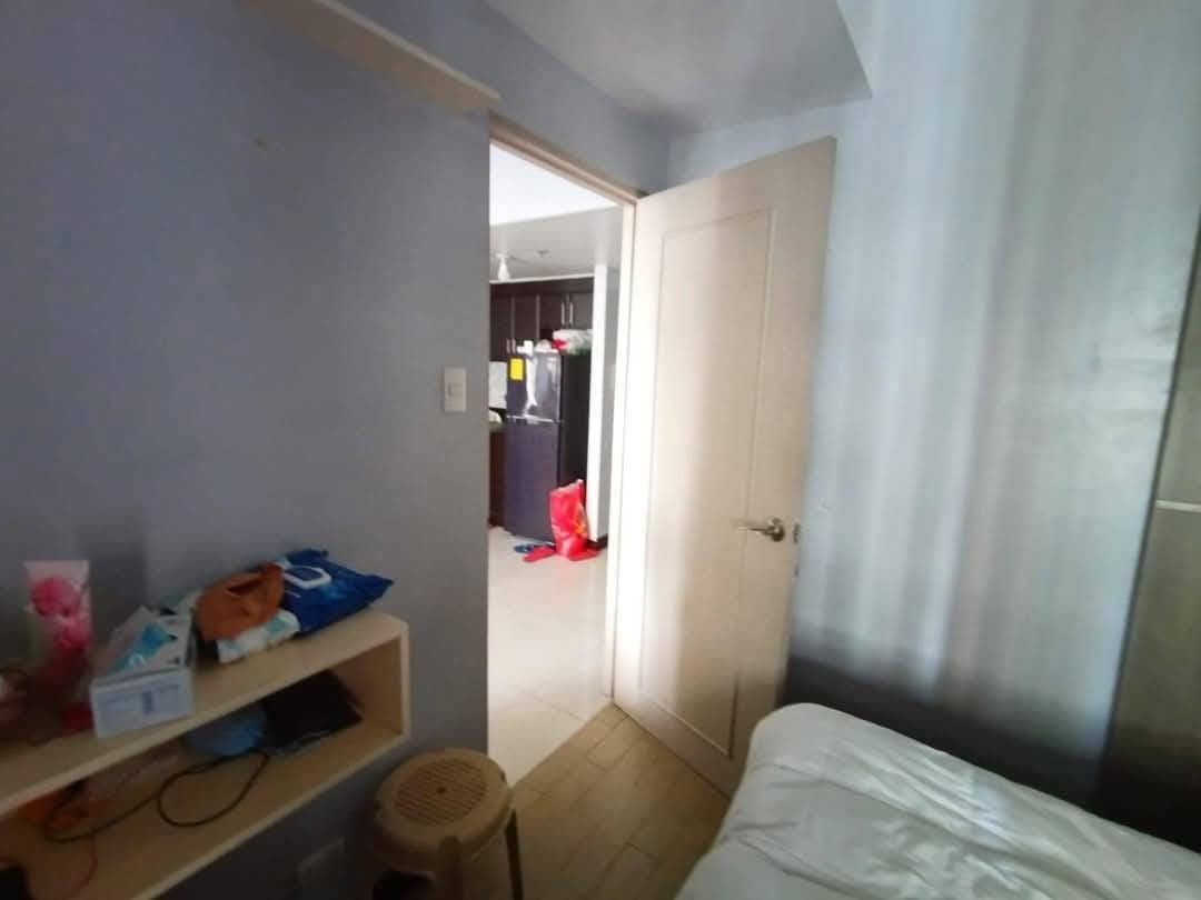 Manhattan park view 2 , mid level. 1 bedroom. 36.5 sq mtr. fully furnished with aircon in living and... - photo 10