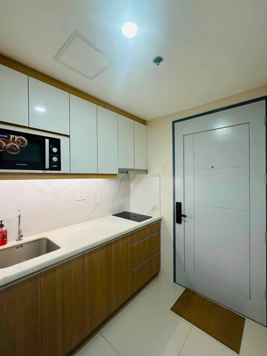 📣 Move Into a Spotless, Fresh Space . Open for sublease📣 - photo 1