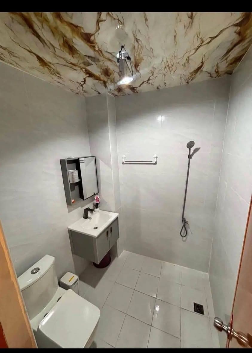 LOFT TYPE STUDIO FOR RENT - photo 2