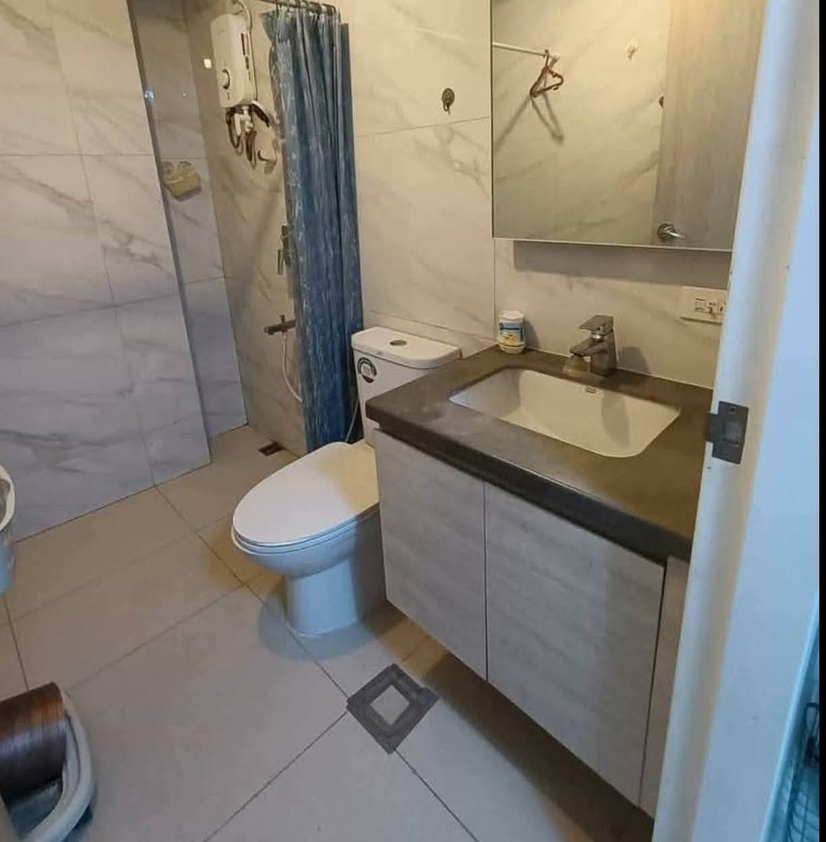Studio Unit for RENT - photo 2