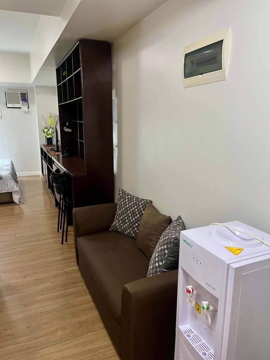 DL✨‼️HURR! FOR ONLY 25k BIGGER STUDIO UNIT FOR RENT IN CEBU BUSINESS PARK! - photo 5