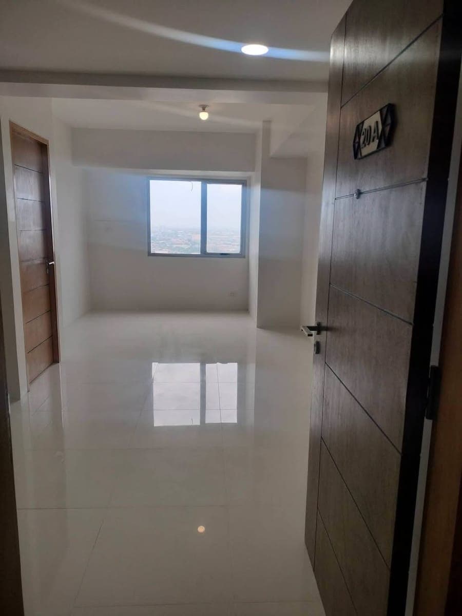 ‼️Now Available For Rent ‼️ Brand New  Bare Unit ‼️ Seaview ‼️ - photo 1