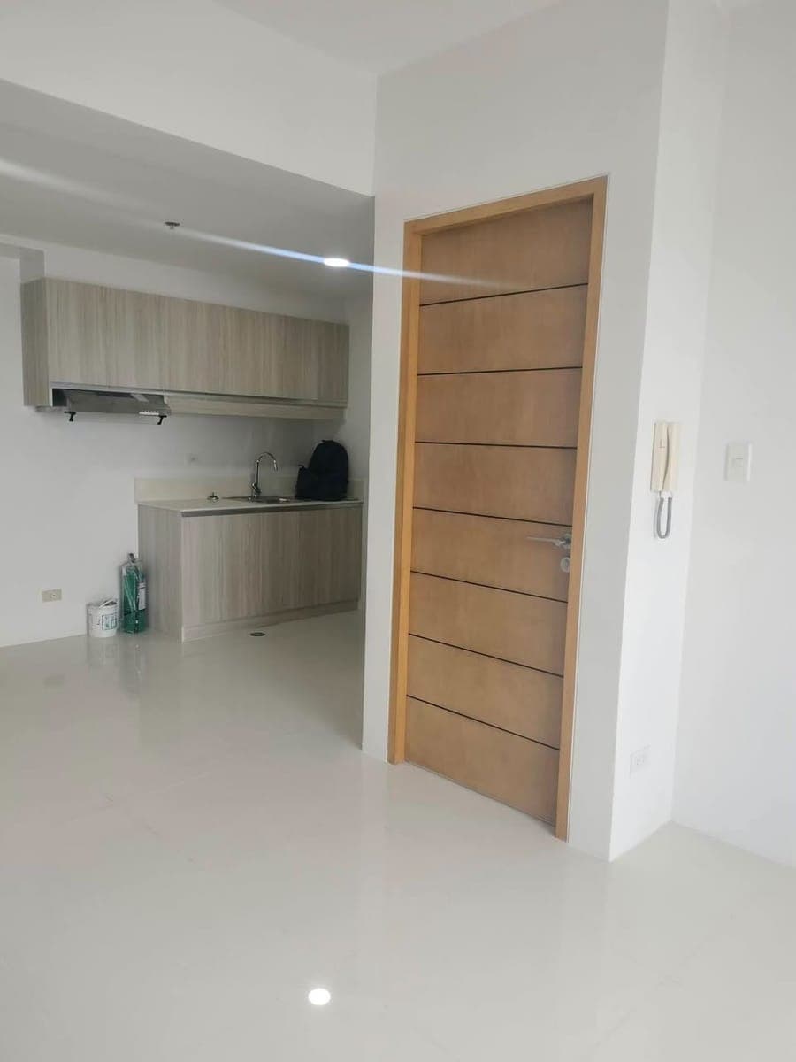 ‼️Now Available For Rent ‼️ Brand New  Bare Unit ‼️ Seaview ‼️ - photo 5