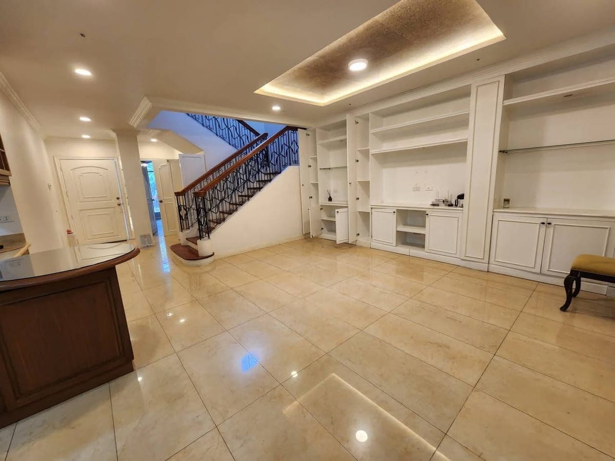 FOR LEASE!!! - photo 1