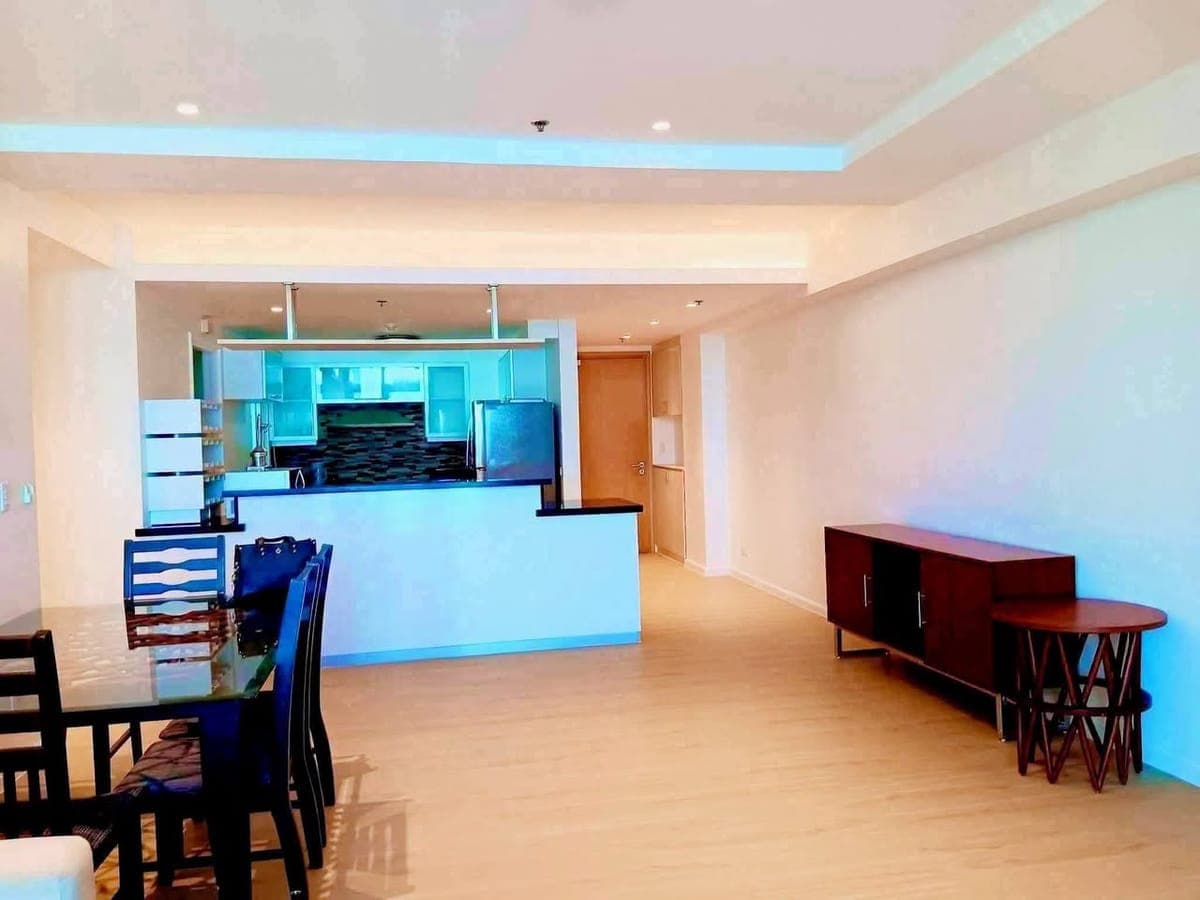 ‼️For Rent/Sale 3BR in 1016 Residences w/ 2 Parking Slots, Cebu Business Park - photo 4