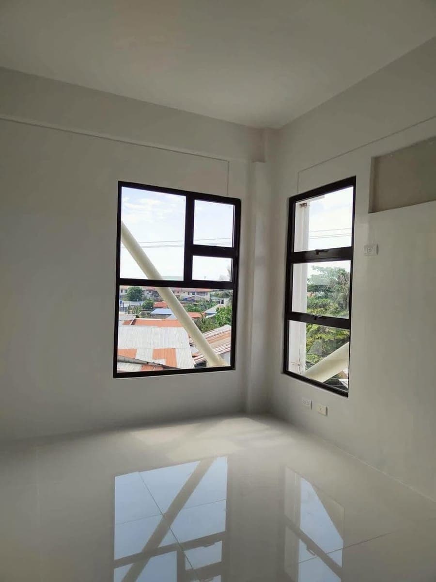 FOR RENT | 1-BEDROOM CONDO UNIT - photo 1