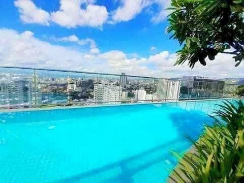 🍁 For Lease: 1 Bedroom unit at The Alcoves w/ Balcony @ Ayala Center Cebu 🍁 - photo 1