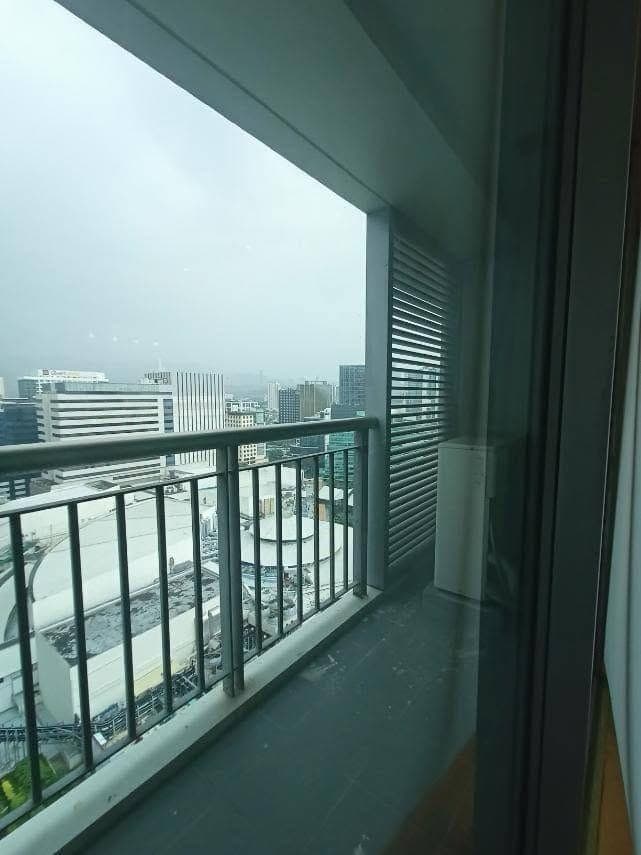 RPH-PL10729- Park Point Residences – Luxury 1-BR with Parking - photo 1