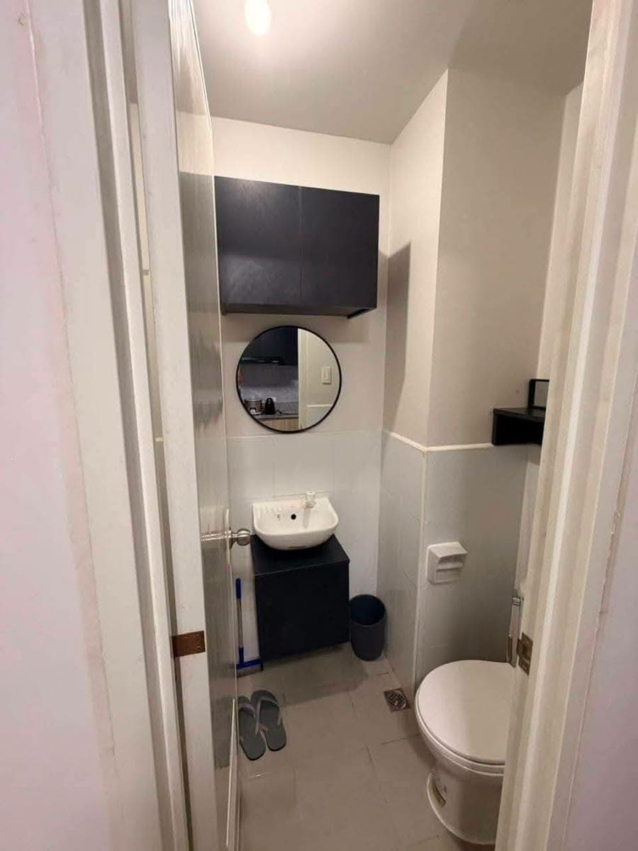 RPH-CEB12201JB- FOR RENT: FULLY FURNISHED PLUMERA CONDO | BLDG H-4TH FLOOR | 24 SQM - photo 1