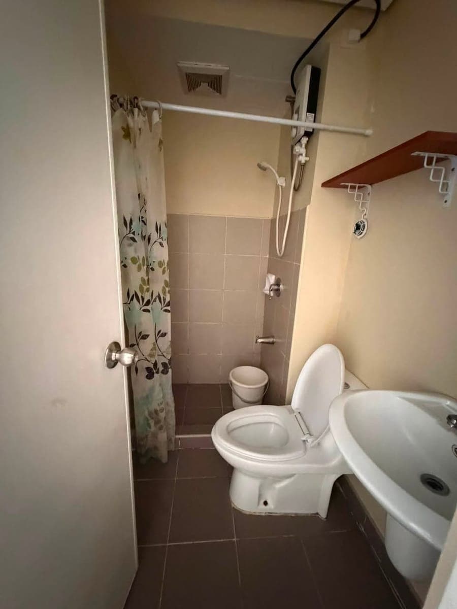 FOR RENT: Furnished Studio Unit at Avida Riala Tower 2- open for sublease - photo 4