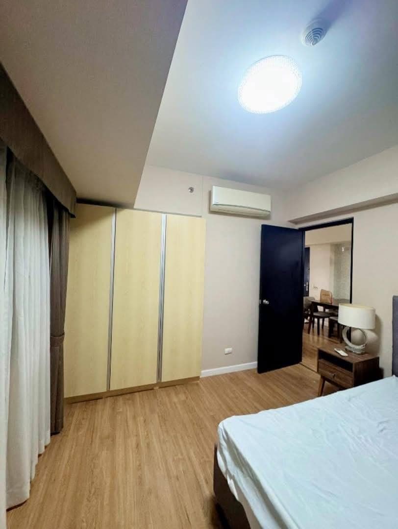 Available For Rent!! Solinea Tower 1 Ayala Center - photo 5