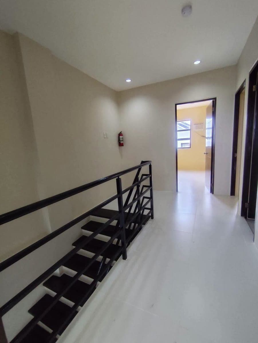 BRAND-NEW 4-BEDROOM HOUSE FOR RENT IN TALISAY CITY, CEBU ✨🏡 - photo 3