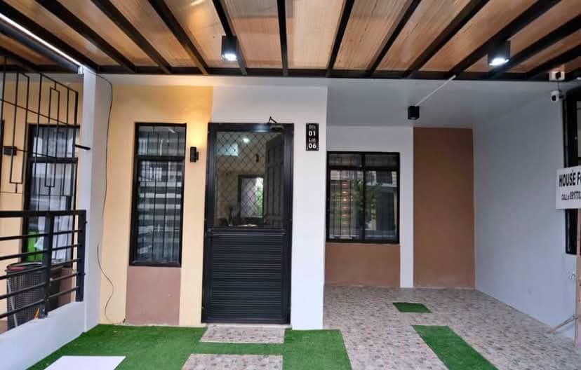 Direct Listing - photo 1