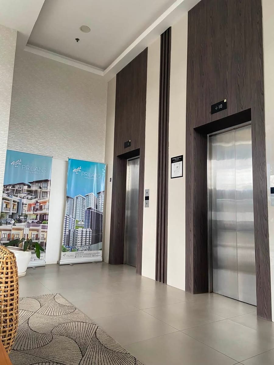Stylish 1 Bedroom Unit at The Alcoves - photo 3