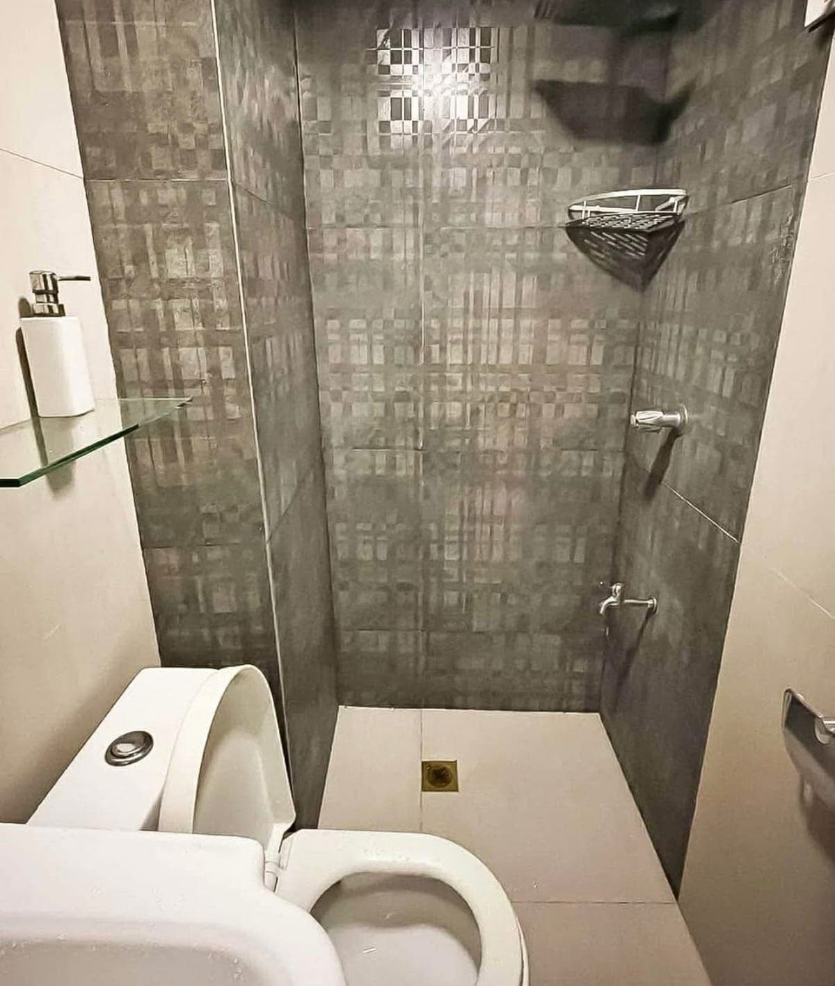 𝑭𝑶𝑹 𝑹𝑬𝑵𝑻: FULLY FURNISHED 1 BEDROOM UNIT |  Mandaluyong - photo 2