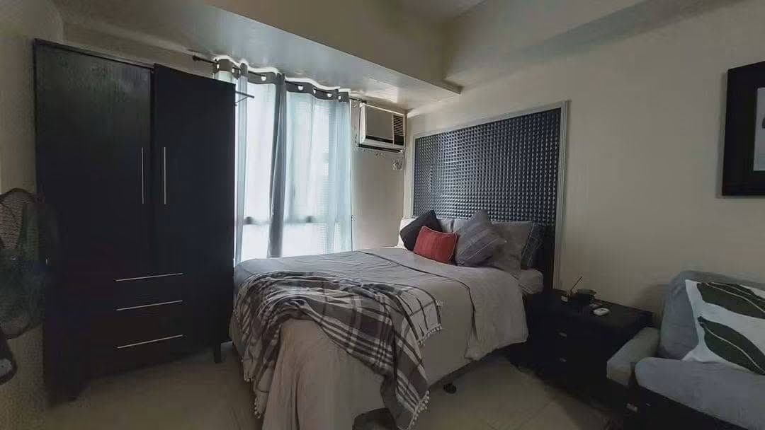 FOR RENT – Fully Furnished Studio Unit - photo 2