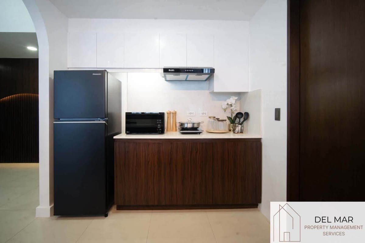 Ptpa: Our 38 Park 3BR unit is now for lease - photo 3