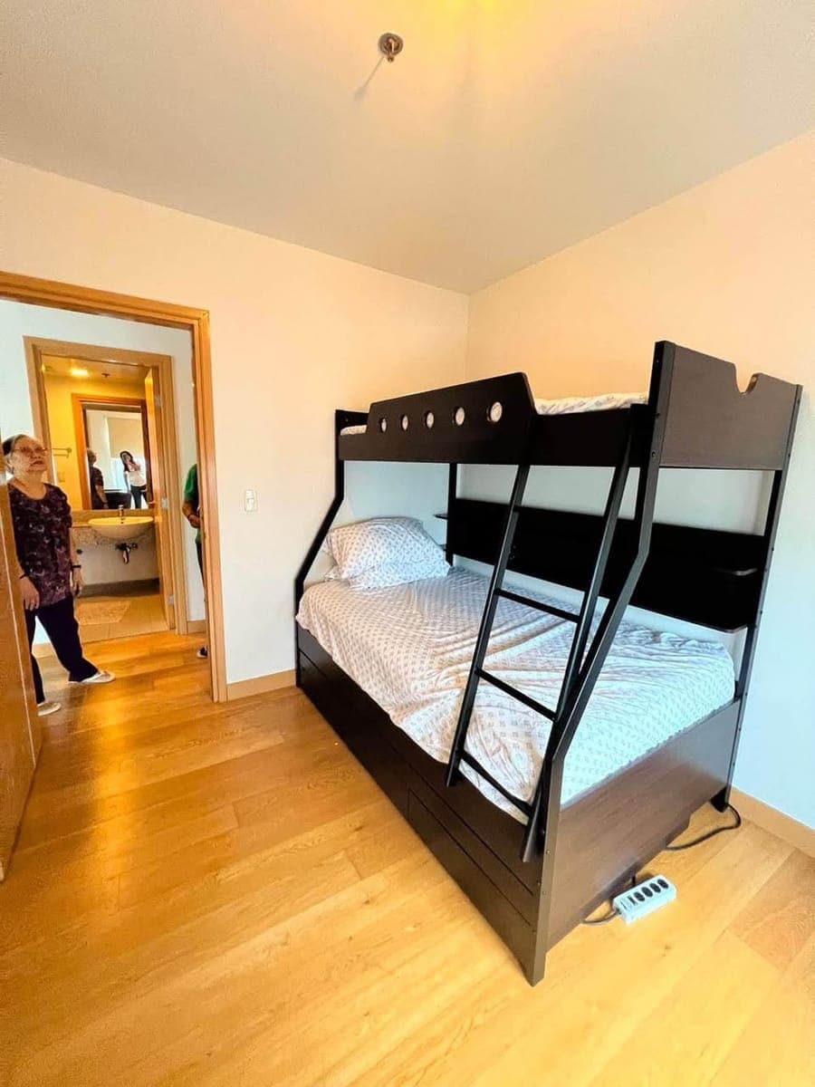 🏡 FOR RENT | LUXURIOUS 2-BEDROOM CONDO + MAID’S ROOM ✨ - photo 5
