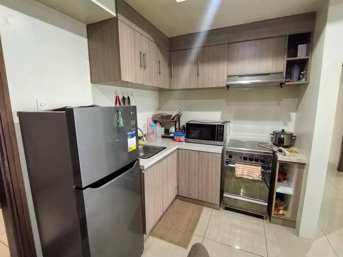 2BR with PARKING FOR RENT in Horizons 101 Mango Avenue near Velez and Chong Hua Fuente - photo 2
